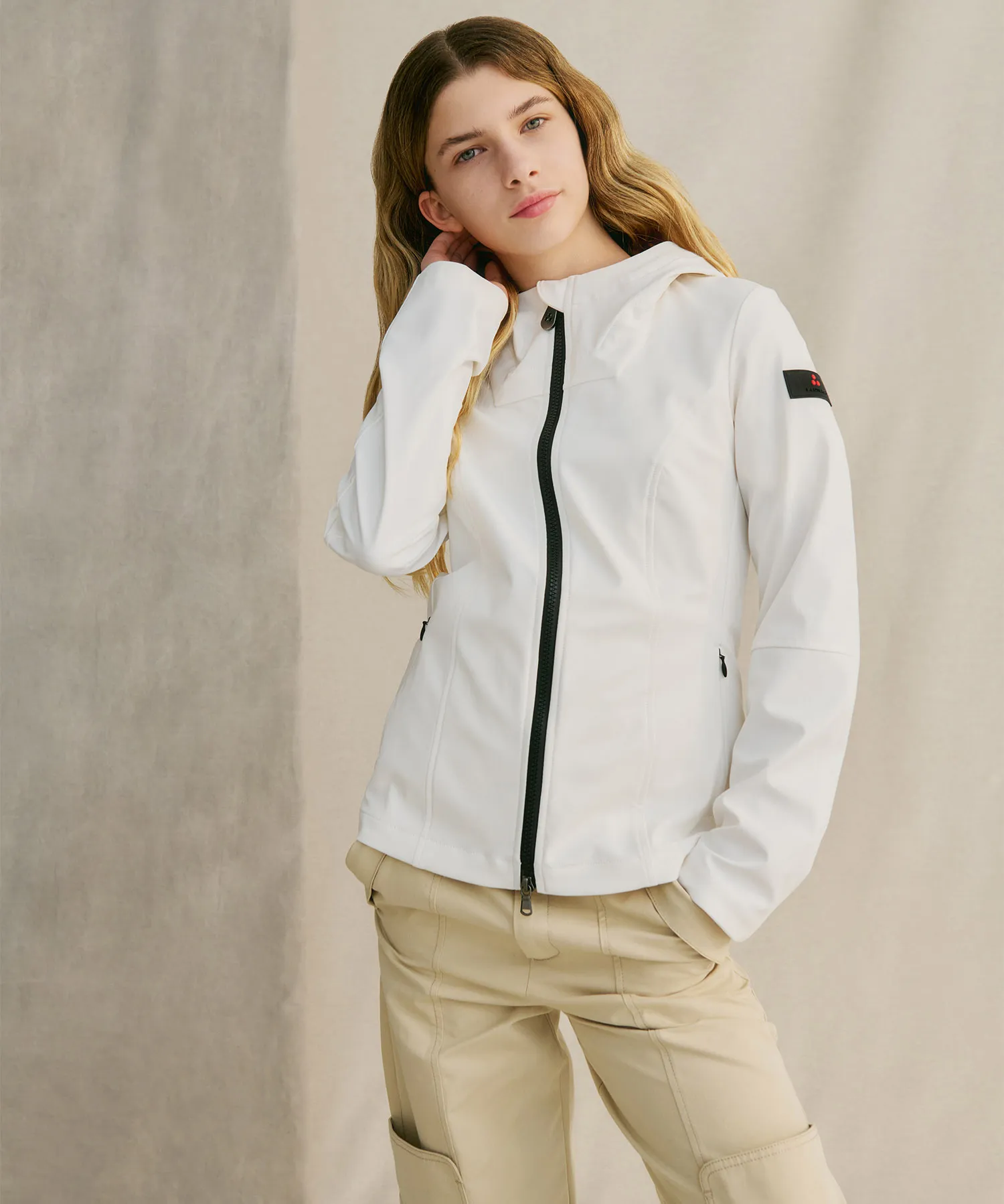Giacca in nylon e morbido jersey